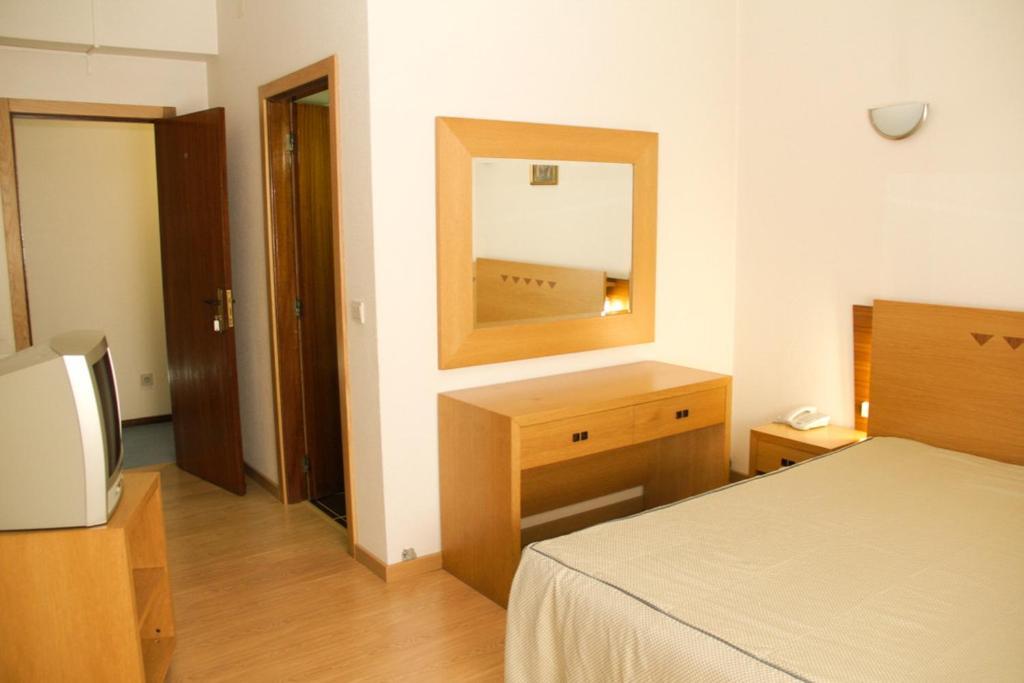 Hotel Chale ปาเรเดส ห้อง รูปภาพ