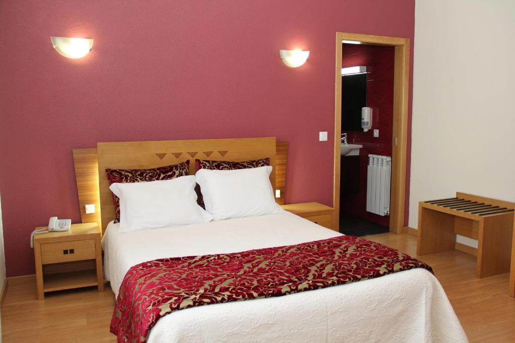 Hotel Chale ปาเรเดส ห้อง รูปภาพ