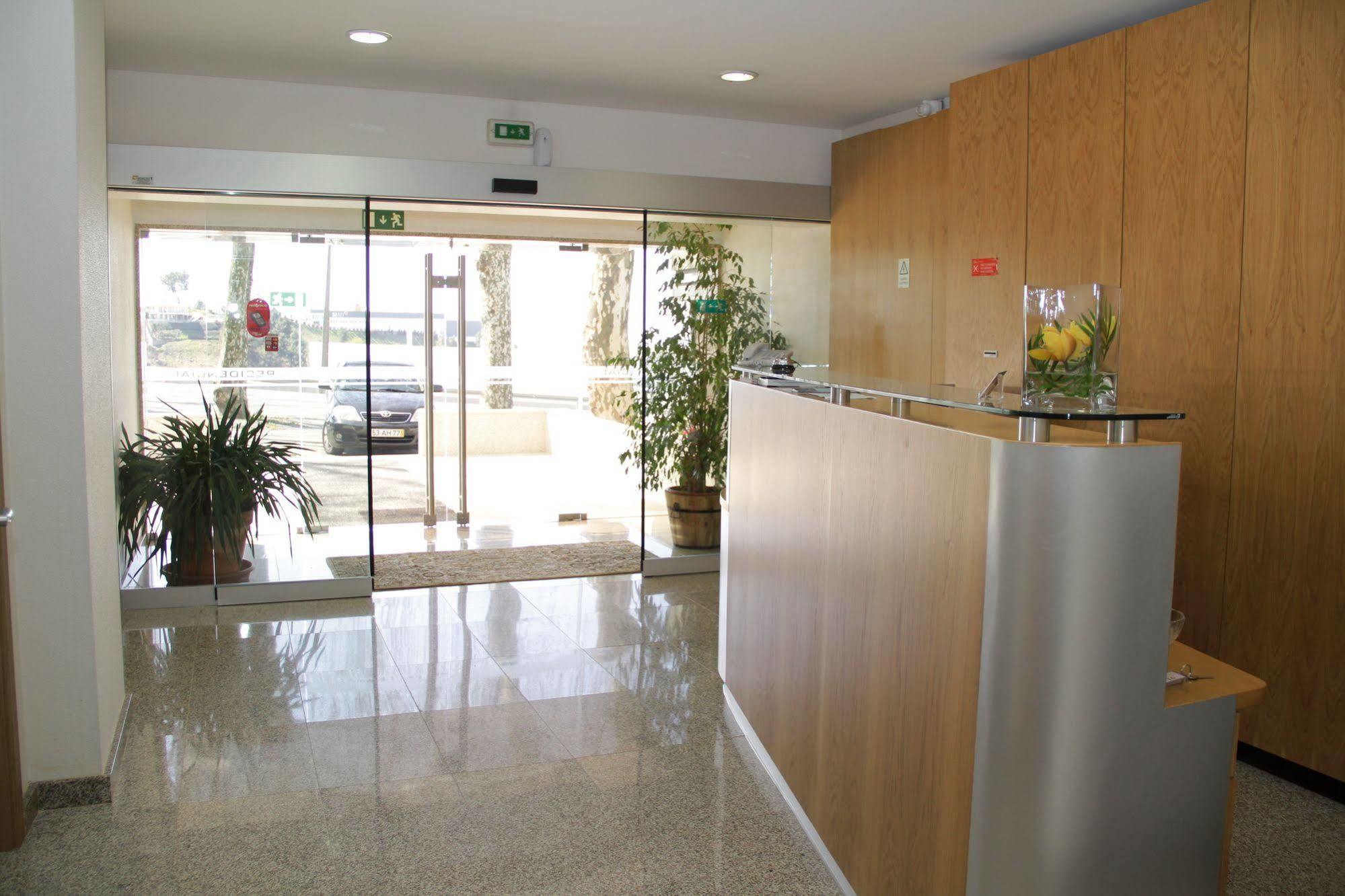 Hotel Chale ปาเรเดส ภายนอก รูปภาพ
